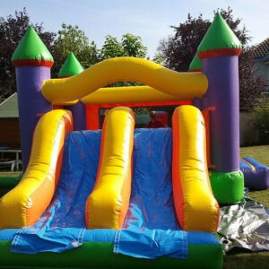 chateau fort gonflable
