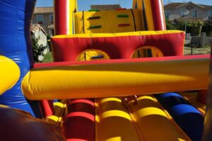 parcours sportif jeu gonflable